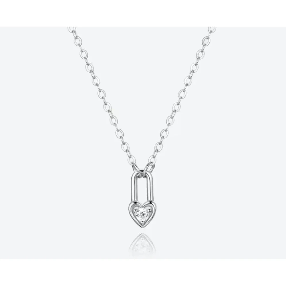 NEW White Gold Filled‎ Heart Lock Diamond Simulate Pendant Necklace